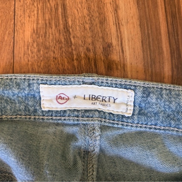 AG + Liberty Art Fabrics Size 28R Blue Denim Stretchy Jeans Adriana Goldschmied - Picture 2 of 5